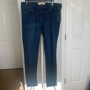 Hollister super skinny jeans 31